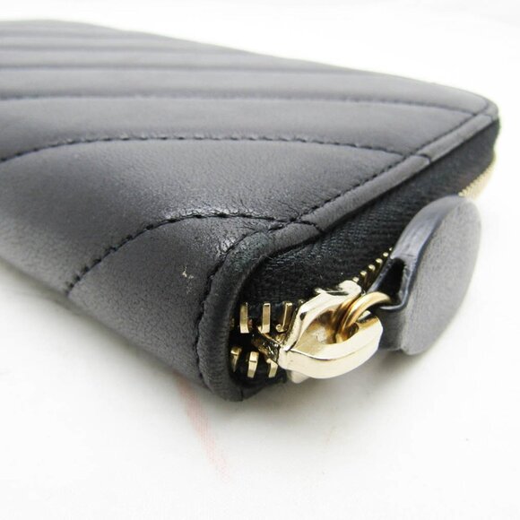 CHANEL Black Lambskin Leather Wallet - Picture 5 of 16